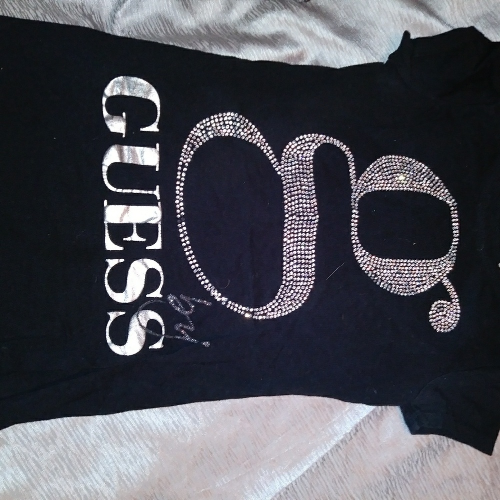 Guess t-shirt